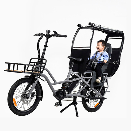 Scudo antipioggia per il sedile posteriore. Assistenza all'infanzia dotata di Clubhouse per bambini